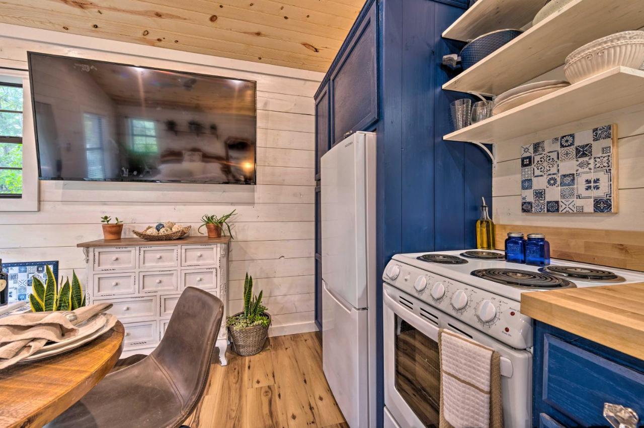 Romantic Broken Bow Cabin With Jacuzzi And Fire Pit! Buitenkant foto